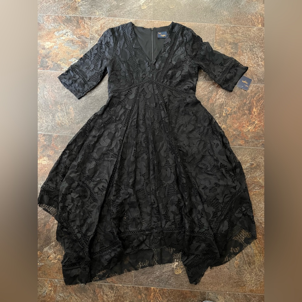 Women’s new Black lace crochet midi A line v neck asymmetrical dress. Size 10 - Picture 7 of 16